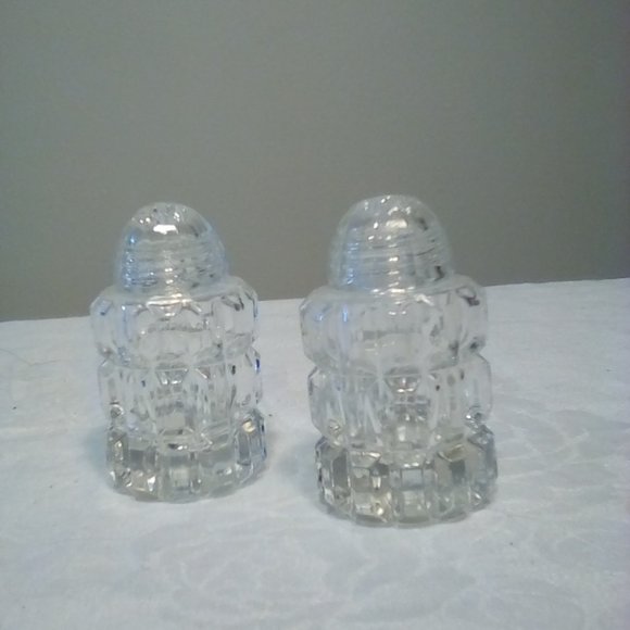 Unbranded Other - Vintage glass salt and pepper shakers